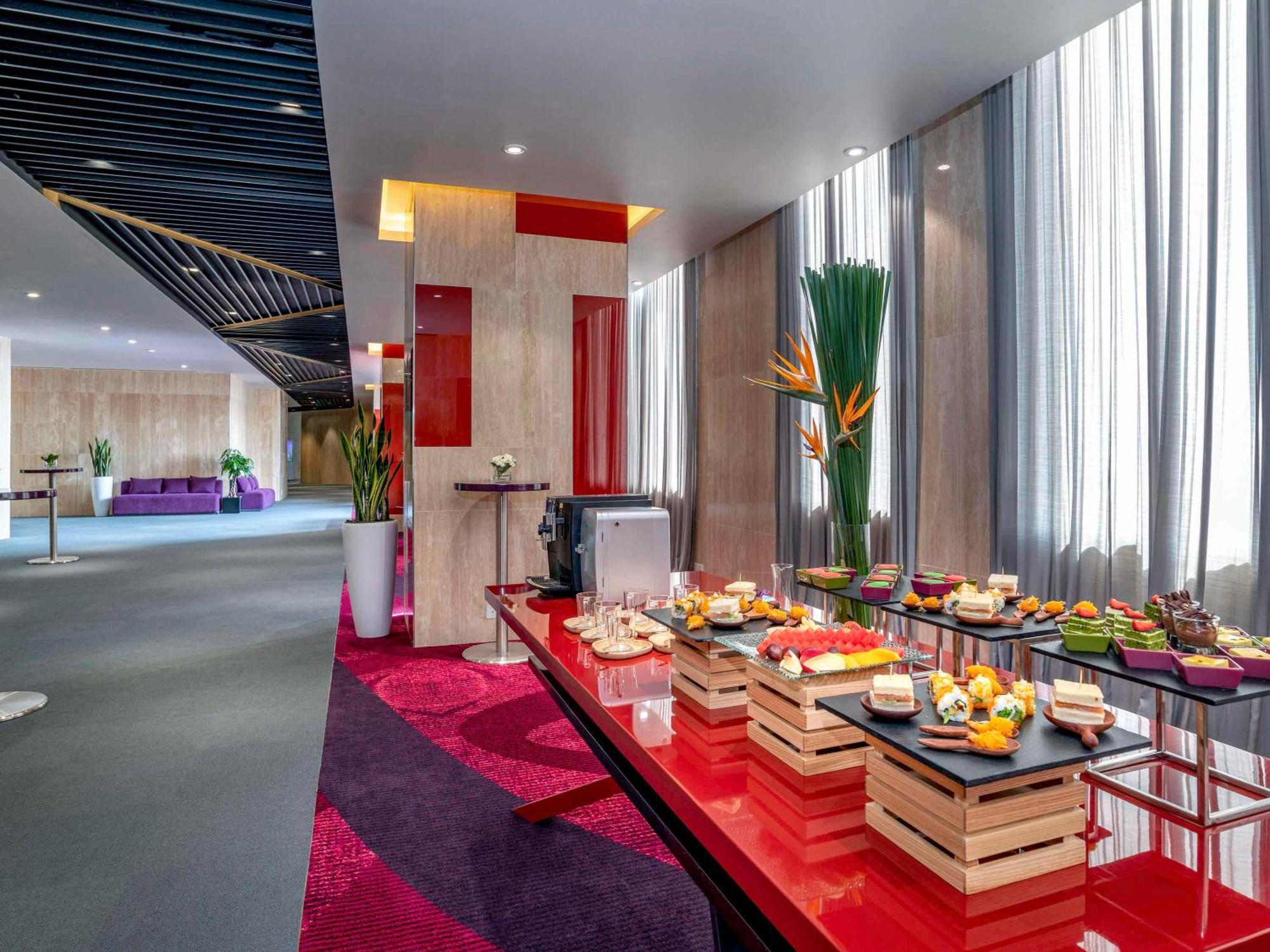Mercure Hai Phong Exterior photo