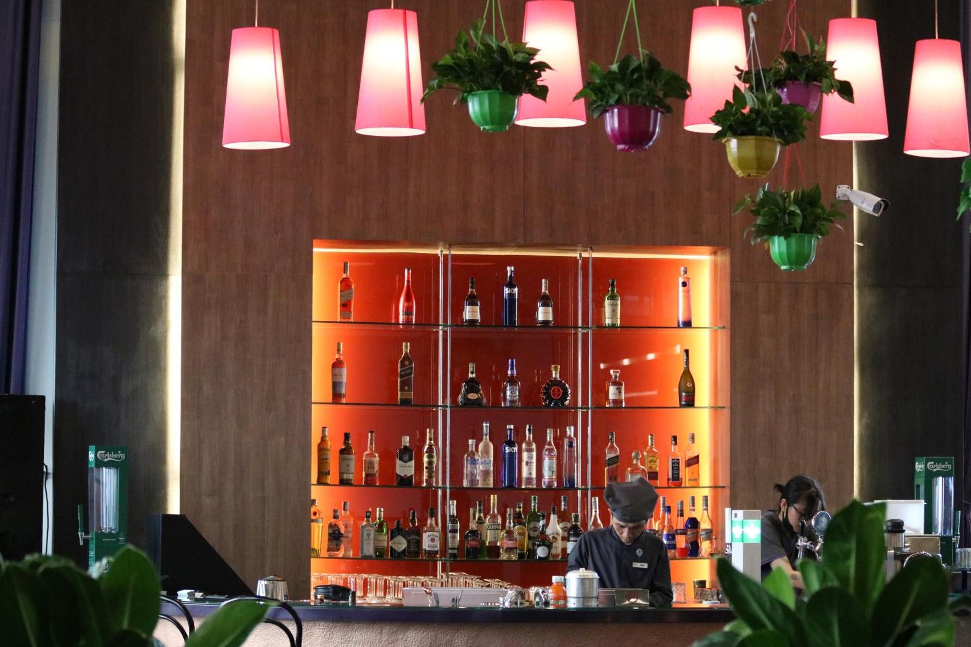 Mercure Hai Phong Exterior photo