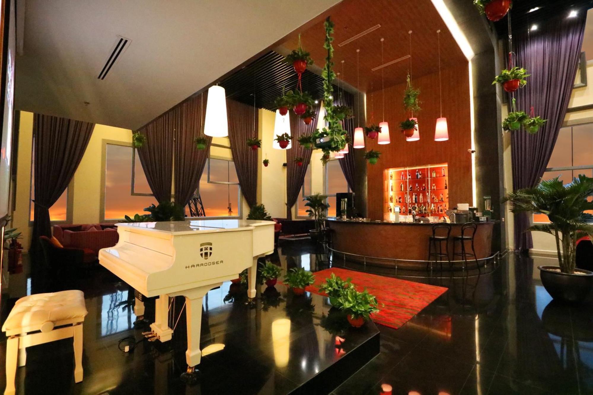 Mercure Hai Phong Exterior photo
